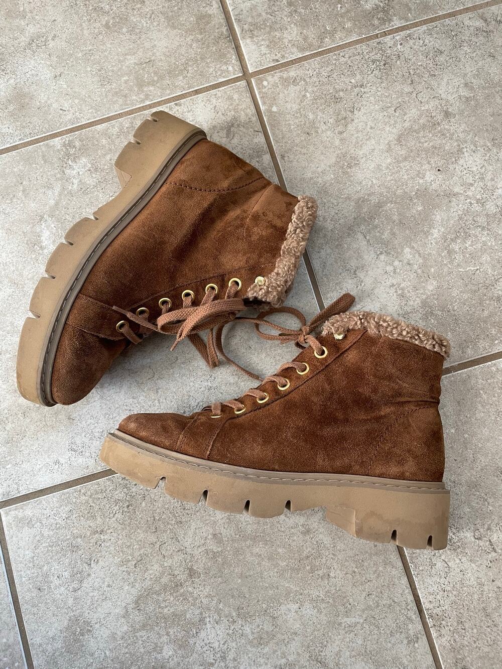 Paul Green Lug Sole Toffee Ankle Boot Wool Shearling Lined Hiking size 7.5